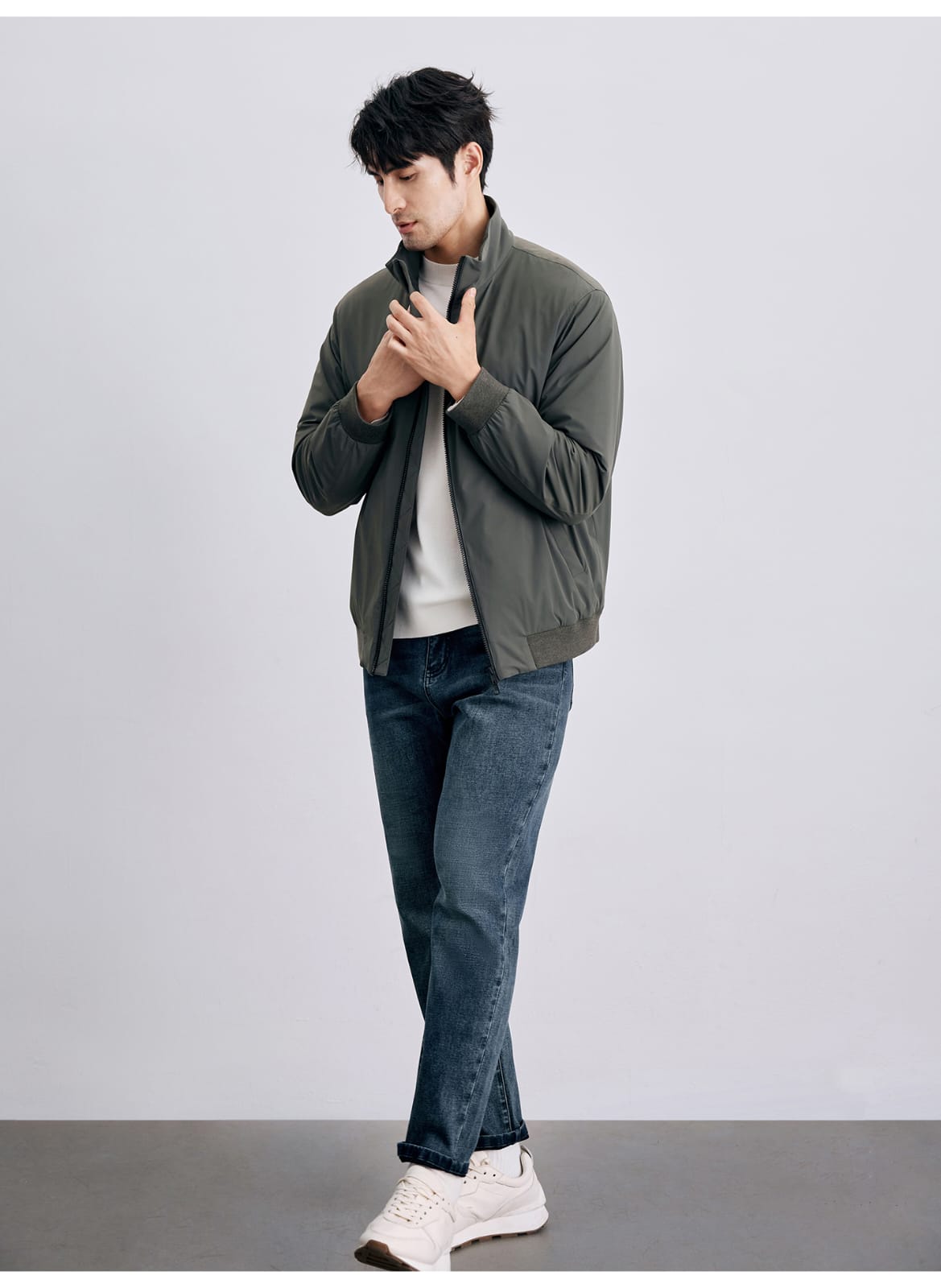 MEN’S LIGHTWEIGHT HIGH-COLLAR BOMBER JACKET CASUAL ZIP-UP OUTERWEAR