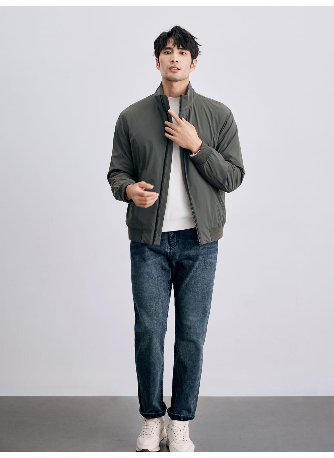 MEN’S LIGHTWEIGHT HIGH-COLLAR BOMBER JACKET CASUAL ZIP-UP OUTERWEAR