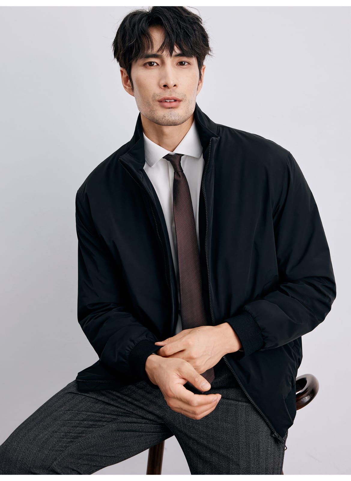 MEN’S LIGHTWEIGHT HIGH-COLLAR BOMBER JACKET CASUAL ZIP-UP OUTERWEAR