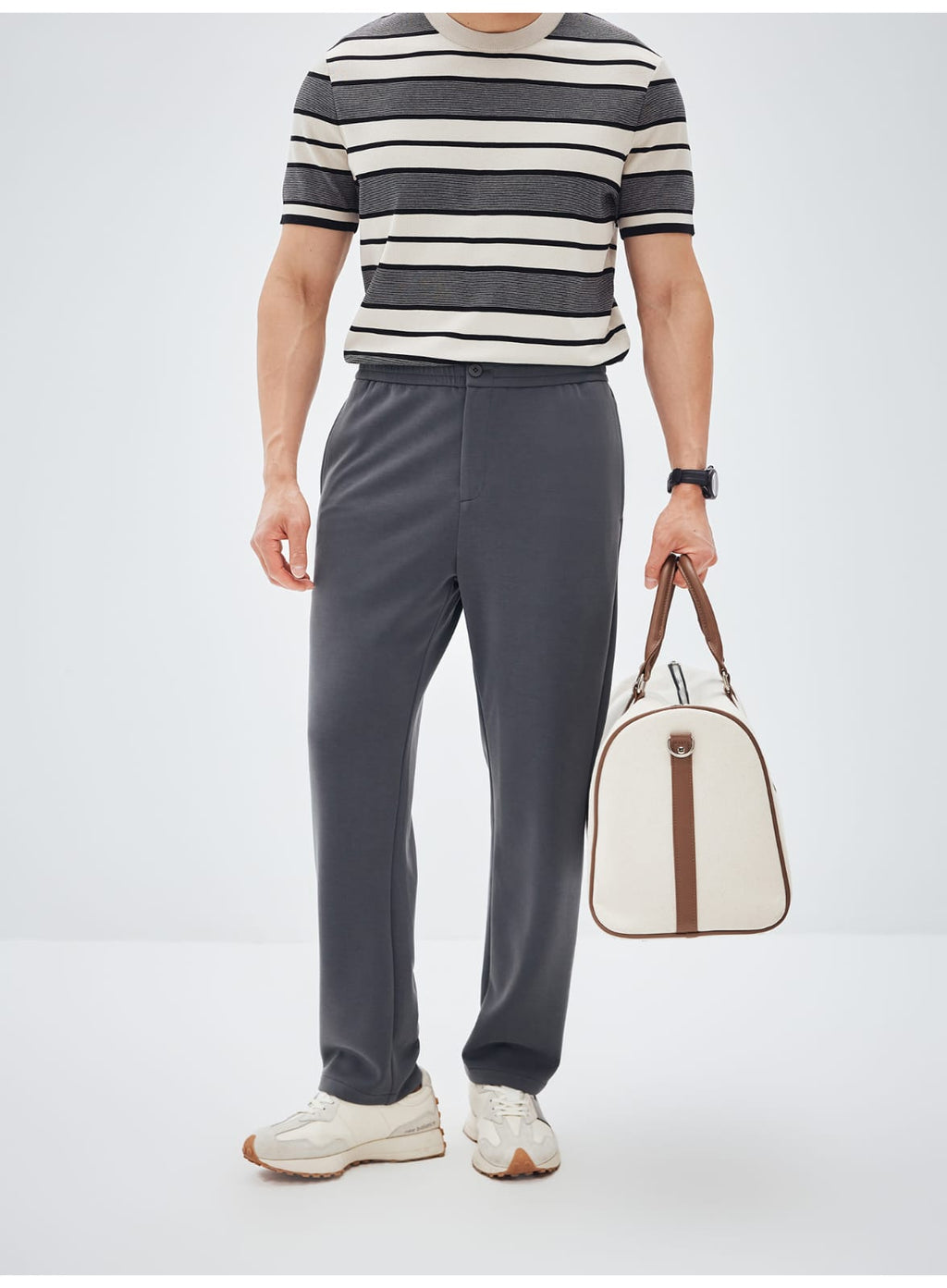 ESSENTIAL EVERYDAY STRAIGHT-LEG  MEN PANTS