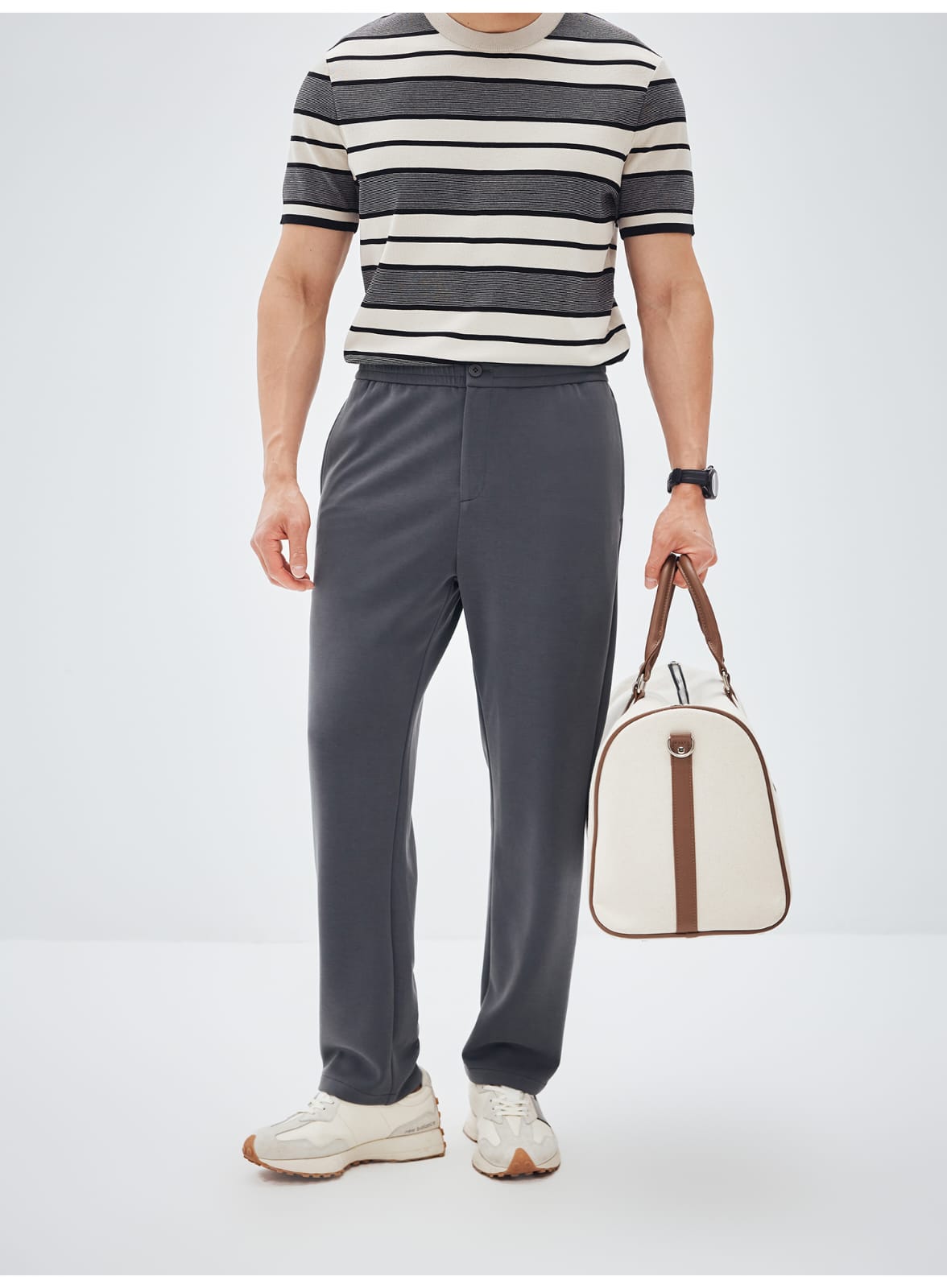 ESSENTIAL EVERYDAY STRAIGHT-LEG  MEN PANTS