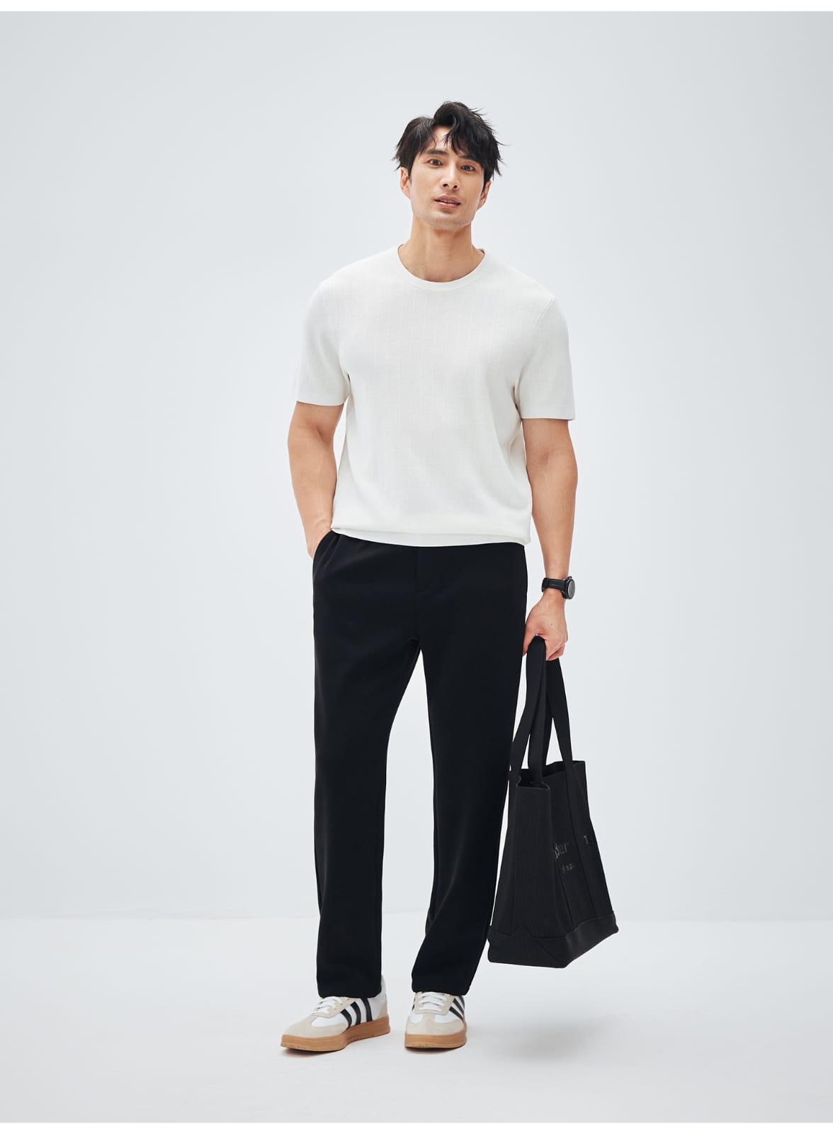 ESSENTIAL EVERYDAY STRAIGHT-LEG  MEN PANTS