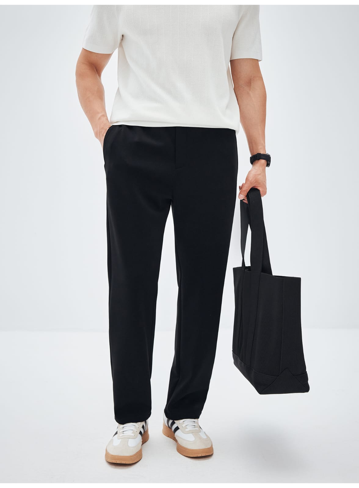 ESSENTIAL EVERYDAY STRAIGHT-LEG  MEN PANTS