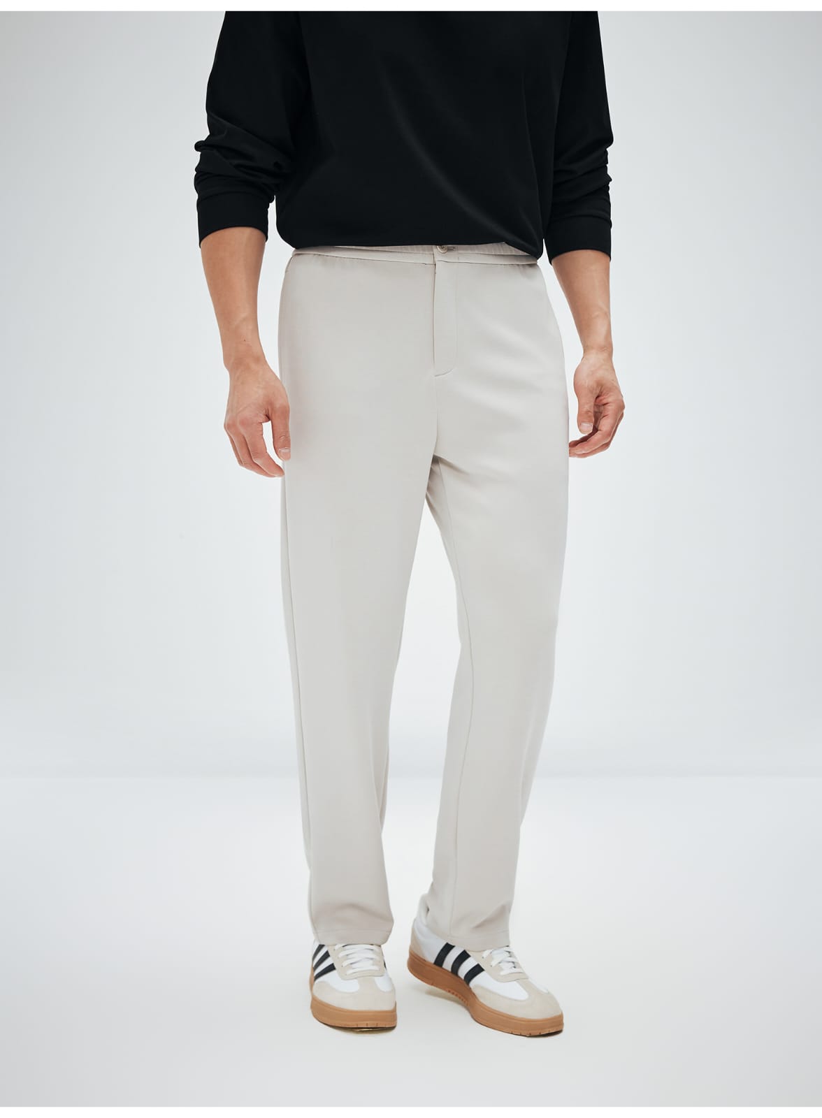 ESSENTIAL EVERYDAY STRAIGHT-LEG  MEN PANTS