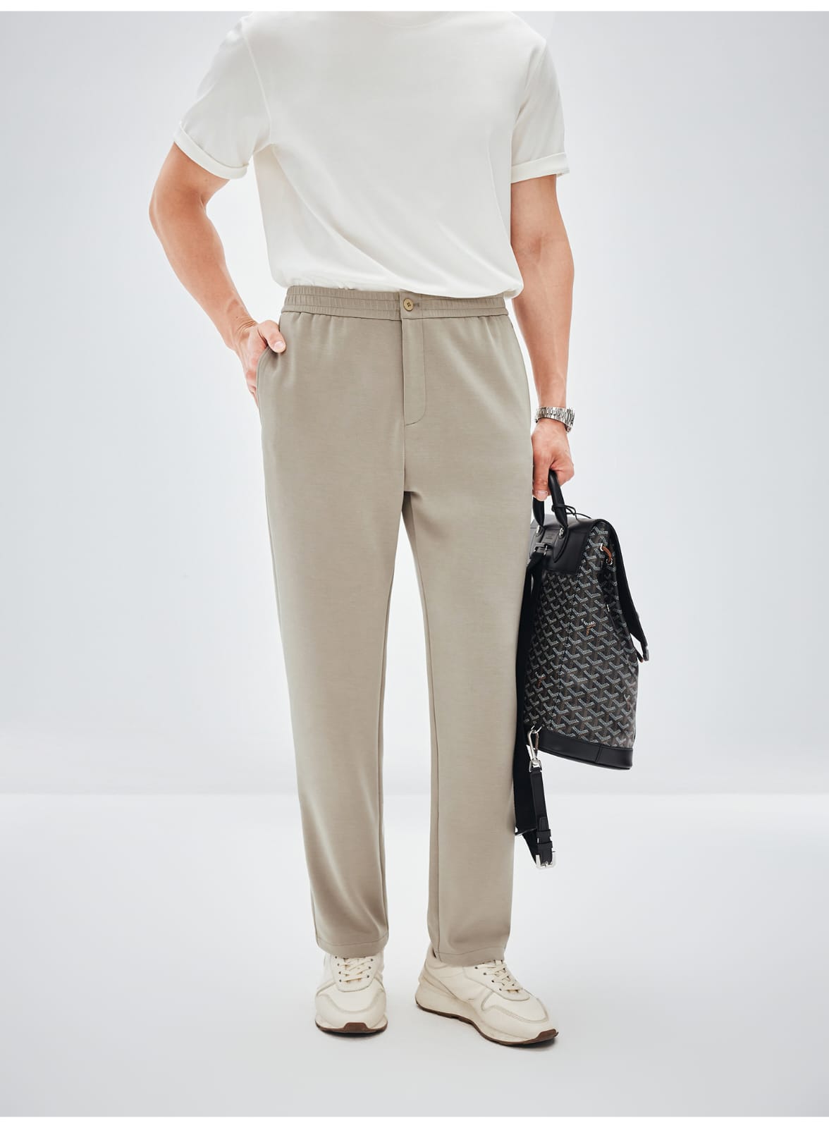 ESSENTIAL EVERYDAY STRAIGHT-LEG  MEN PANTS