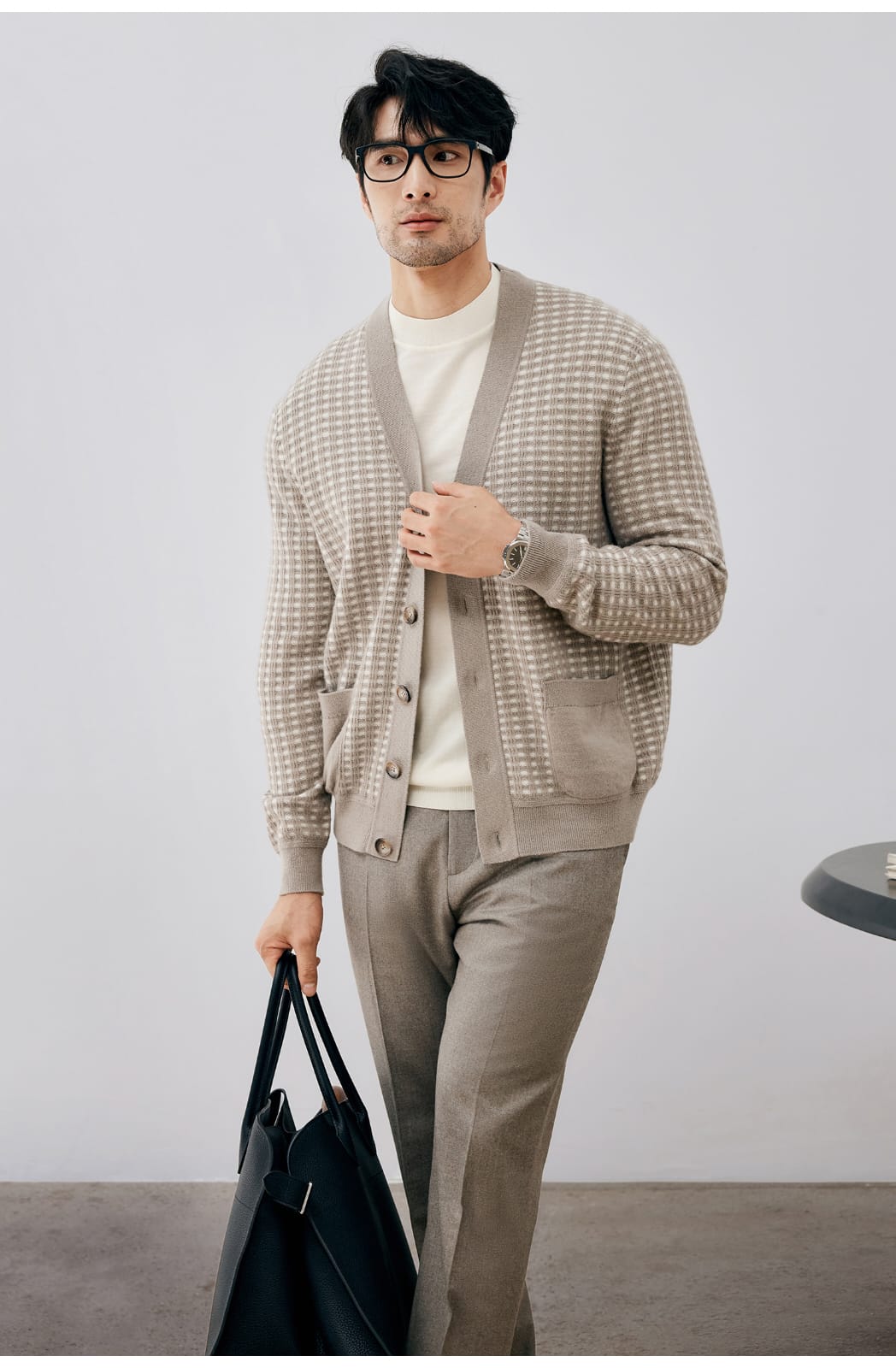 ELEGANT CHECKERED WOOL KNIT LIGHT BROWN CARDIGAN
