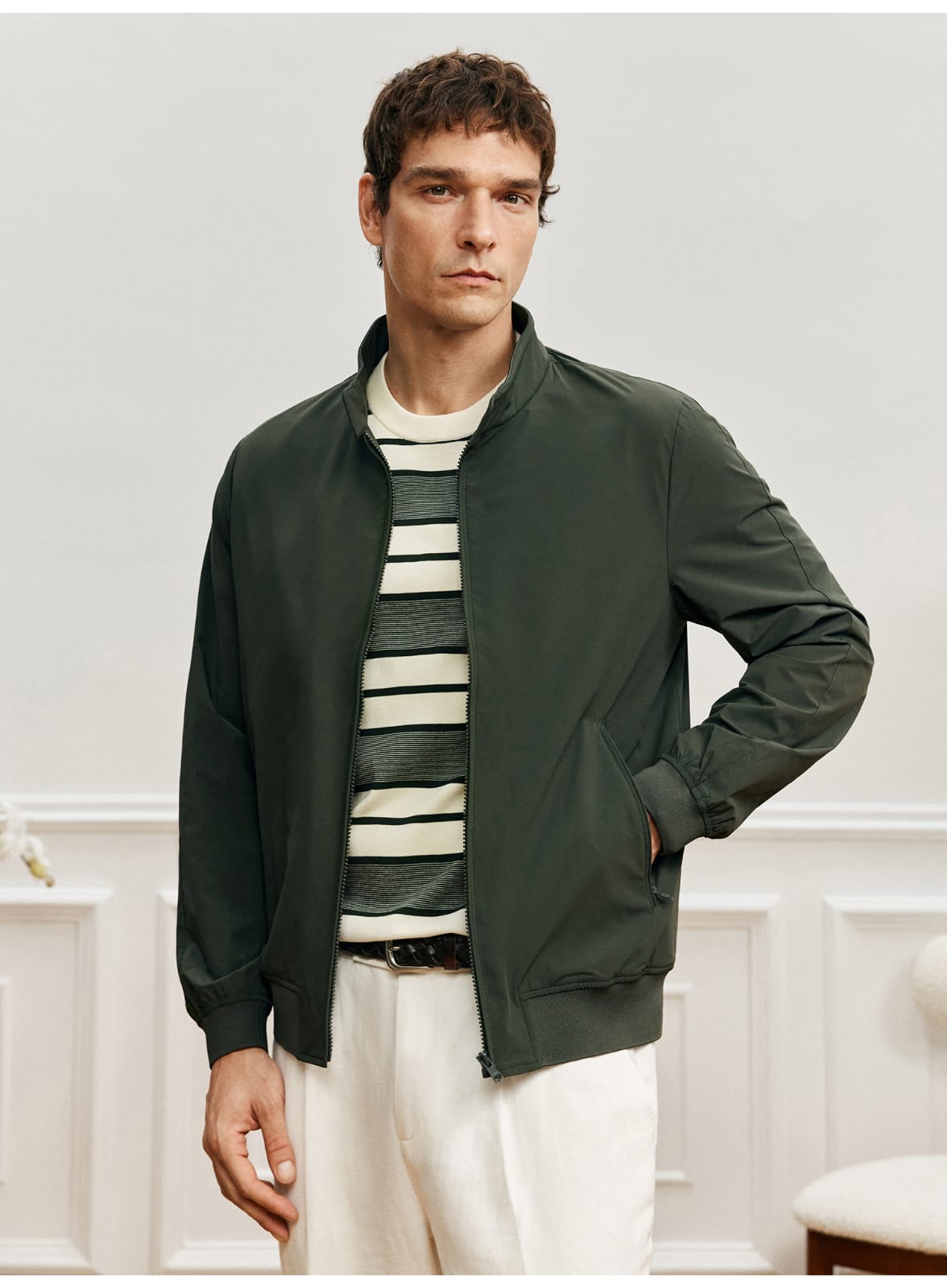 URBAN HARRINGTON SLEEK WRINKLE-RESISTANT WATERPROOF SPRING COLLAR JACKET