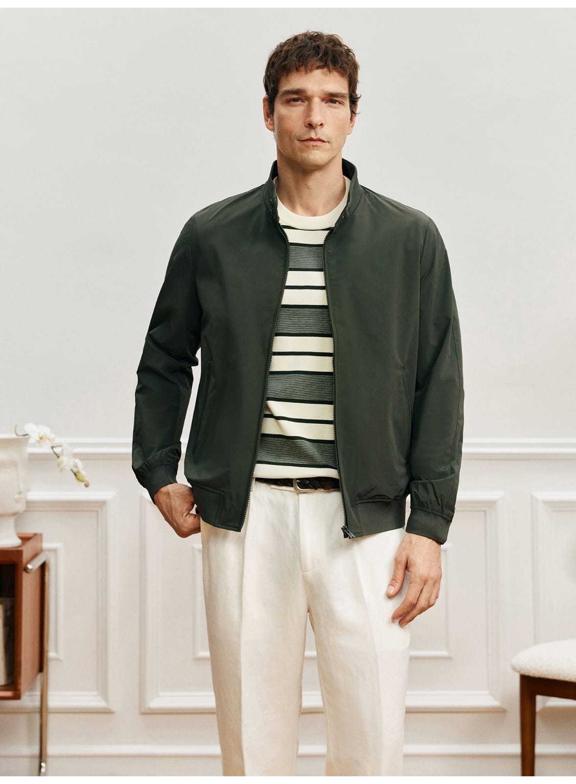 URBAN HARRINGTON SLEEK WRINKLE-RESISTANT WATERPROOF SPRING COLLAR JACKET