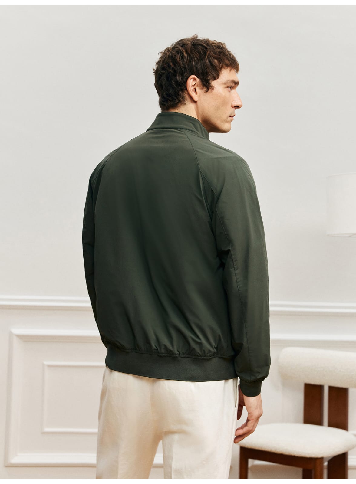 URBAN HARRINGTON SLEEK WRINKLE-RESISTANT WATERPROOF SPRING COLLAR JACKET