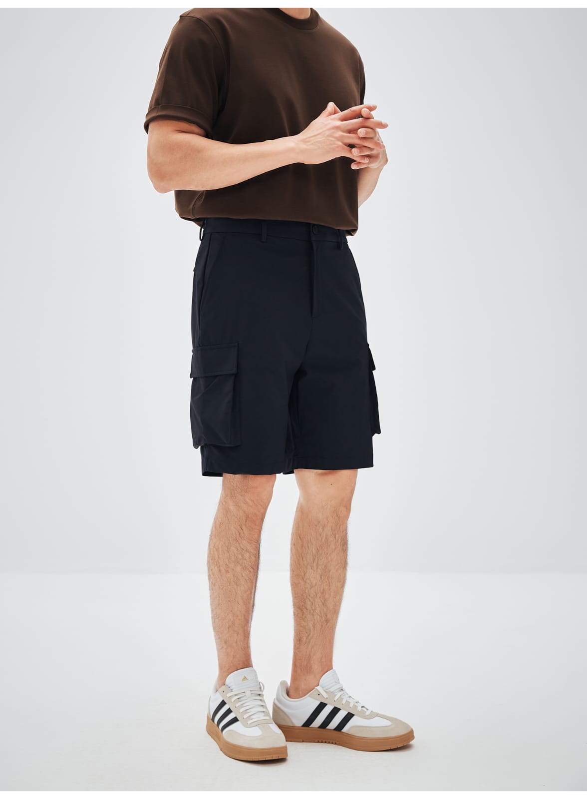 URBAN FUNCTION LIGHTWEIGHT MOISTURE ABSORPTION WORKWEAR STYLE SHORTS