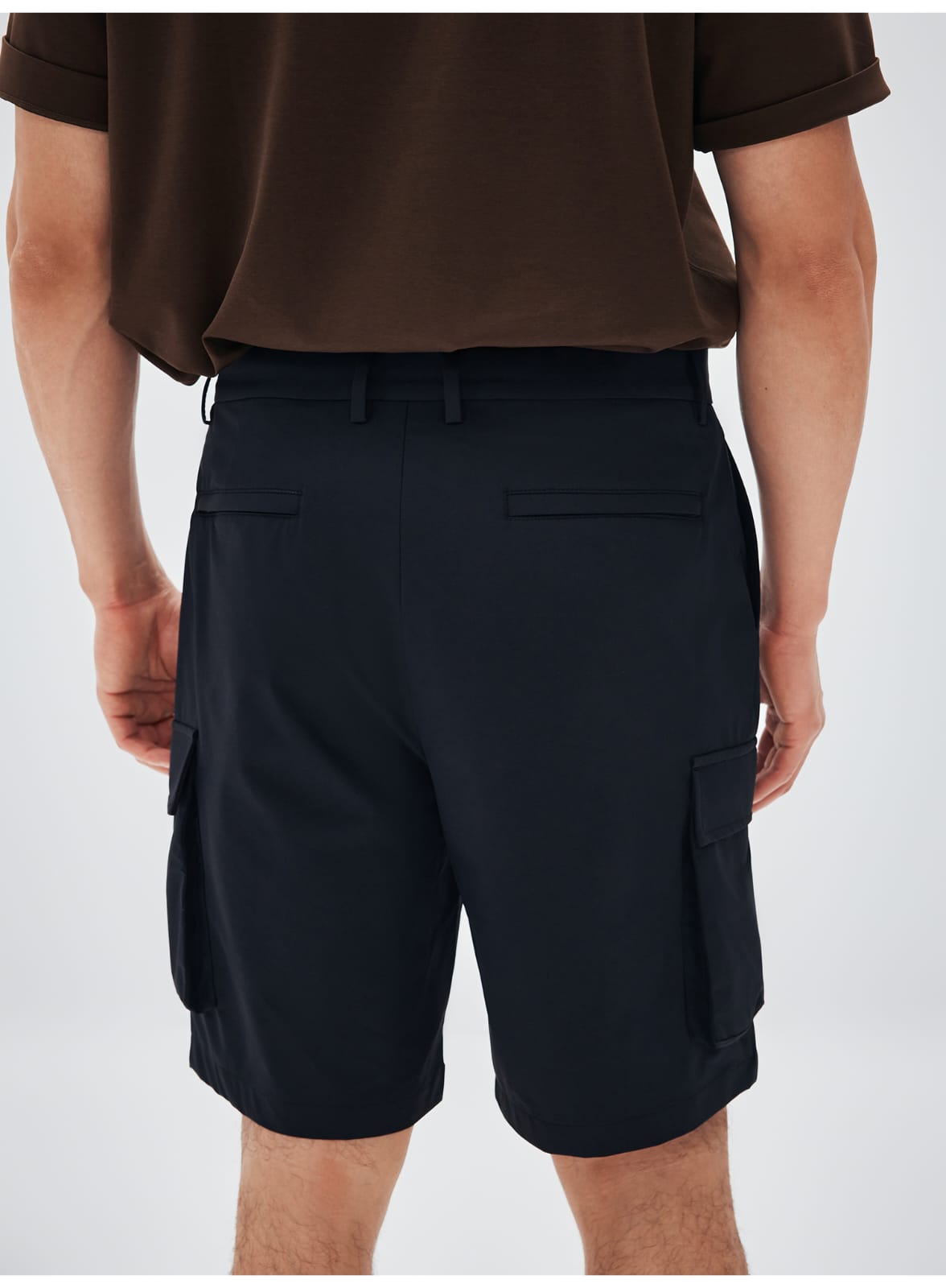 URBAN FUNCTION LIGHTWEIGHT MOISTURE ABSORPTION WORKWEAR STYLE SHORTS