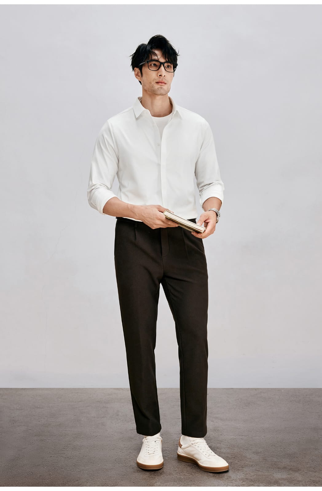 ANTI-WRINKLE SEAMLESS FITTING BUSINESS GENTLEMAN LONG SLEEVE SHIRT