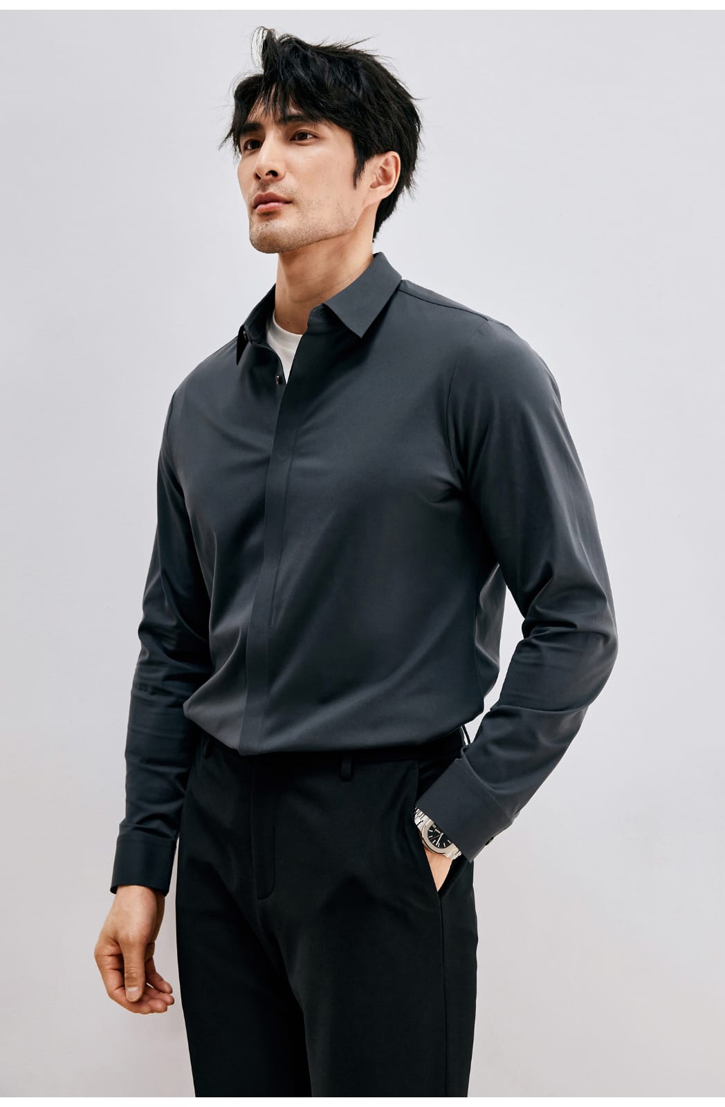 ANTI-WRINKLE SEAMLESS FITTING BUSINESS GENTLEMAN LONG SLEEVE SHIRT