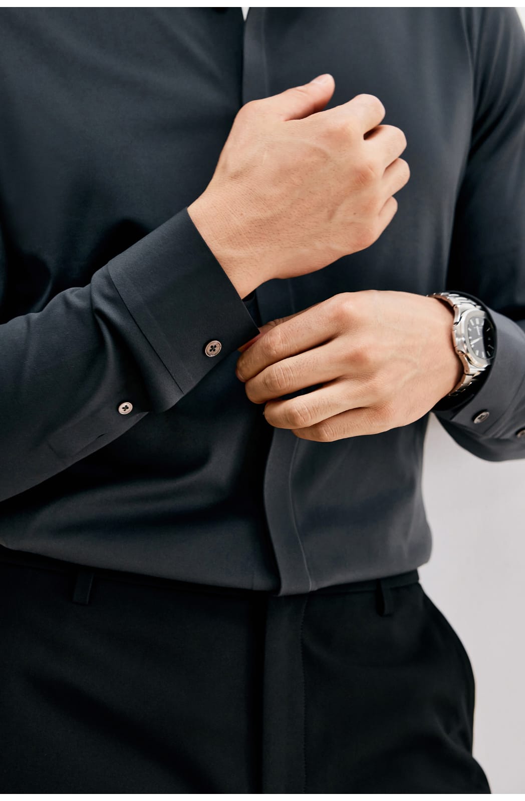 ANTI-WRINKLE SEAMLESS FITTING BUSINESS GENTLEMAN LONG SLEEVE SHIRT