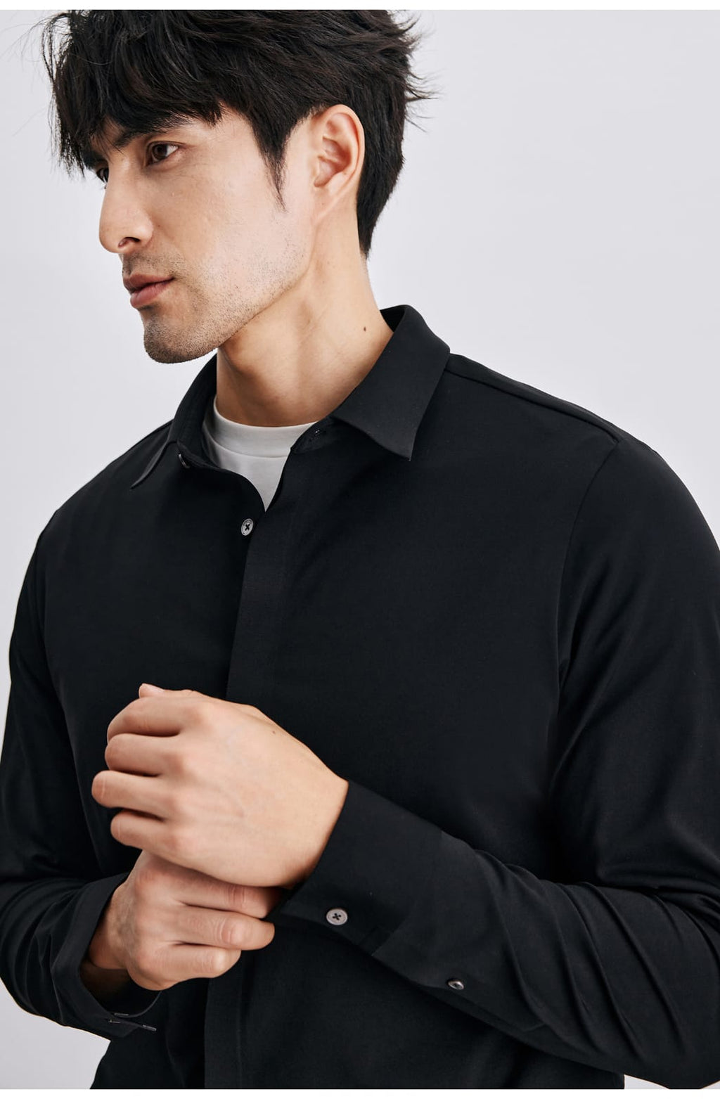 ANTI-WRINKLE SEAMLESS FITTING BUSINESS GENTLEMAN LONG SLEEVE SHIRT