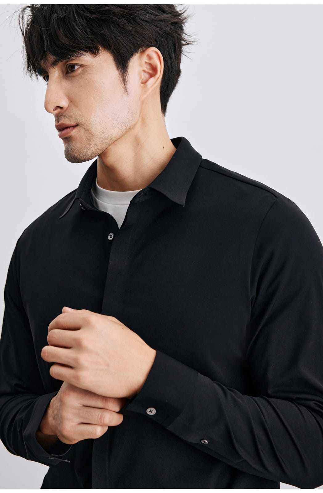 ANTI-WRINKLE SEAMLESS FITTING BUSINESS GENTLEMAN LONG SLEEVE SHIRT