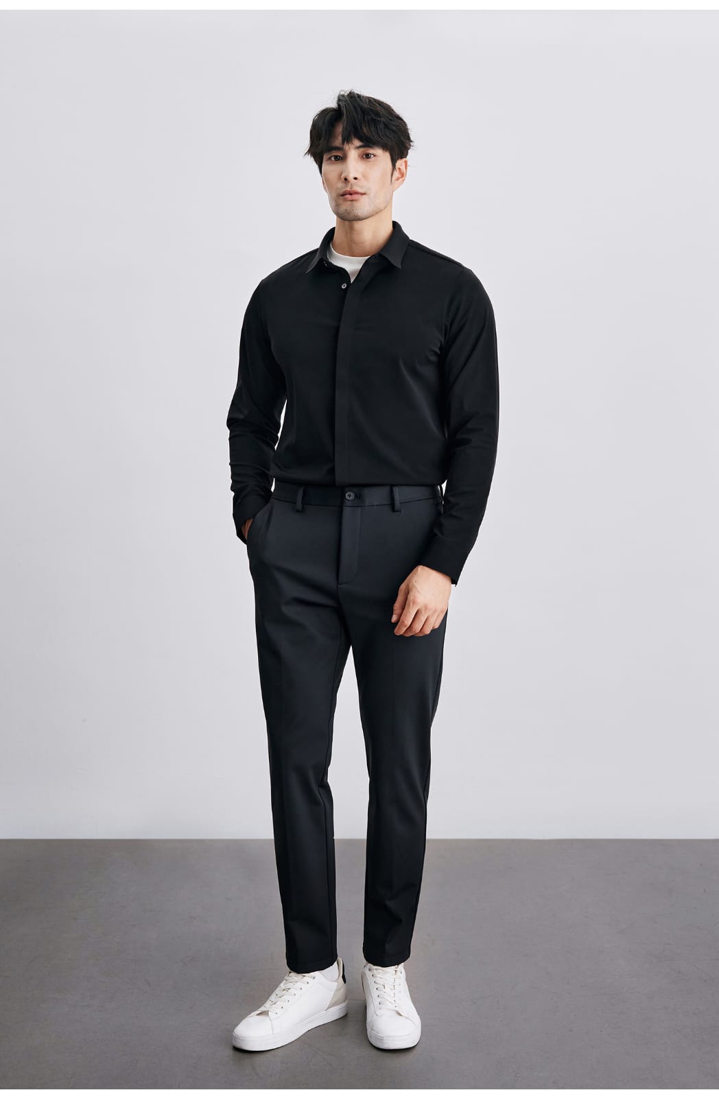 ANTI-WRINKLE SEAMLESS FITTING BUSINESS GENTLEMAN LONG SLEEVE SHIRT