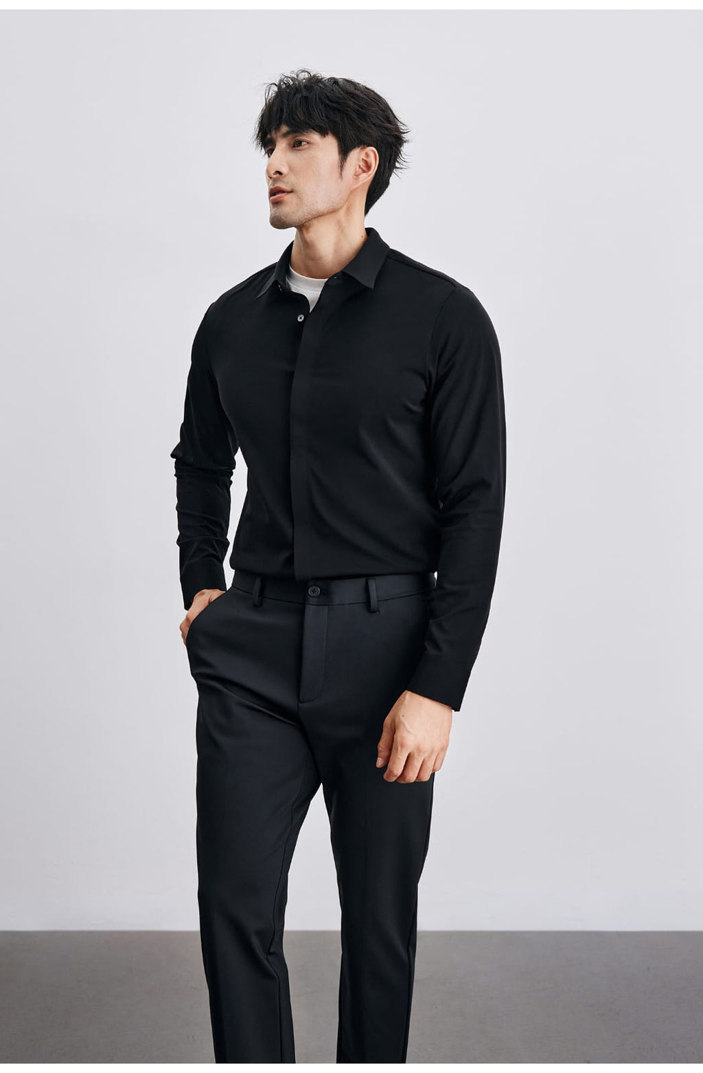 ANTI-WRINKLE SEAMLESS FITTING BUSINESS GENTLEMAN LONG SLEEVE SHIRT