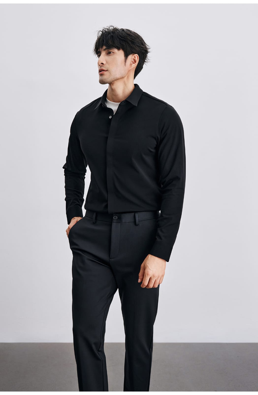 ANTI-WRINKLE SEAMLESS FITTING BUSINESS GENTLEMAN LONG SLEEVE SHIRT
