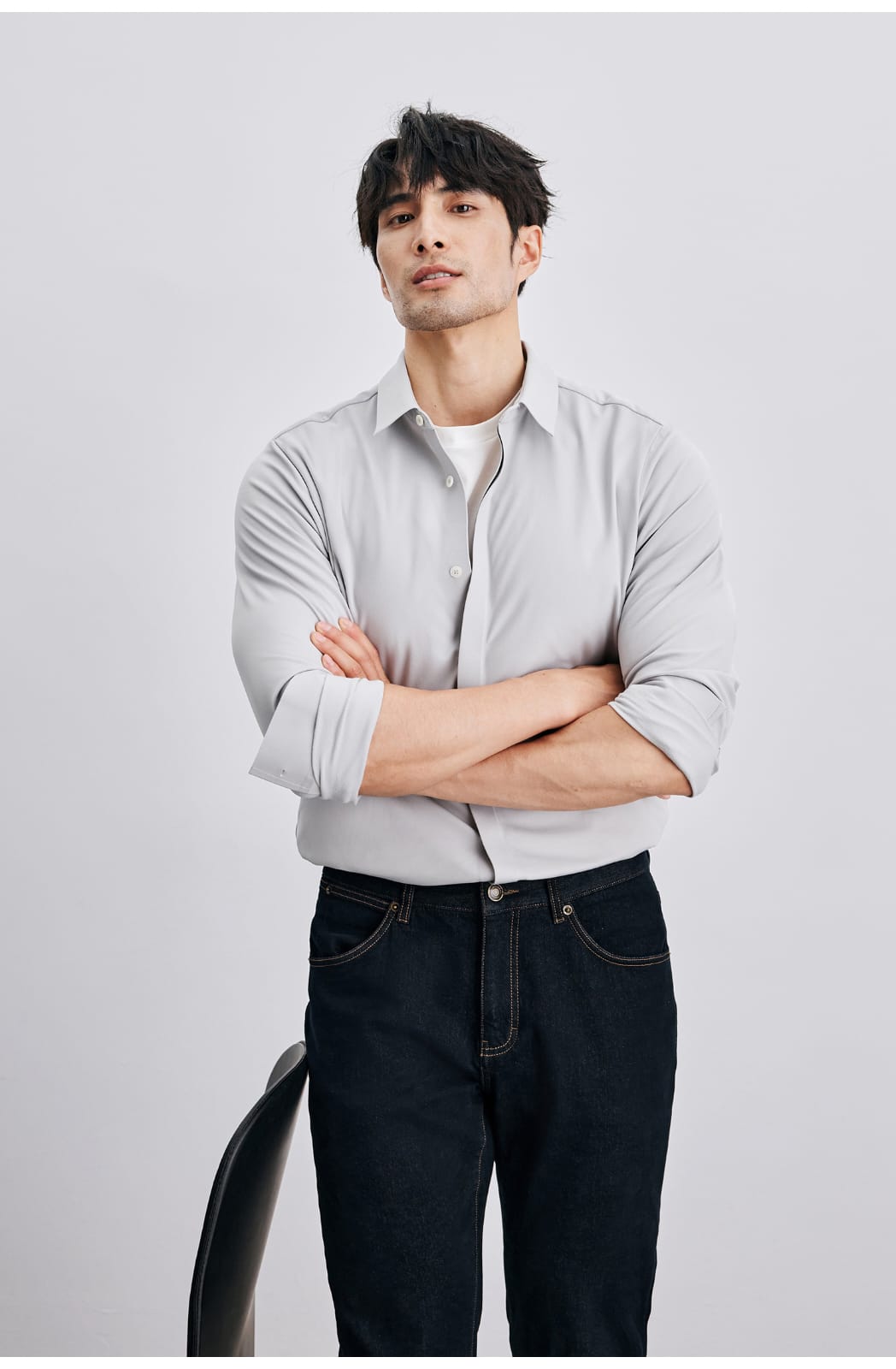 ANTI-WRINKLE SEAMLESS FITTING BUSINESS GENTLEMAN LONG SLEEVE SHIRT