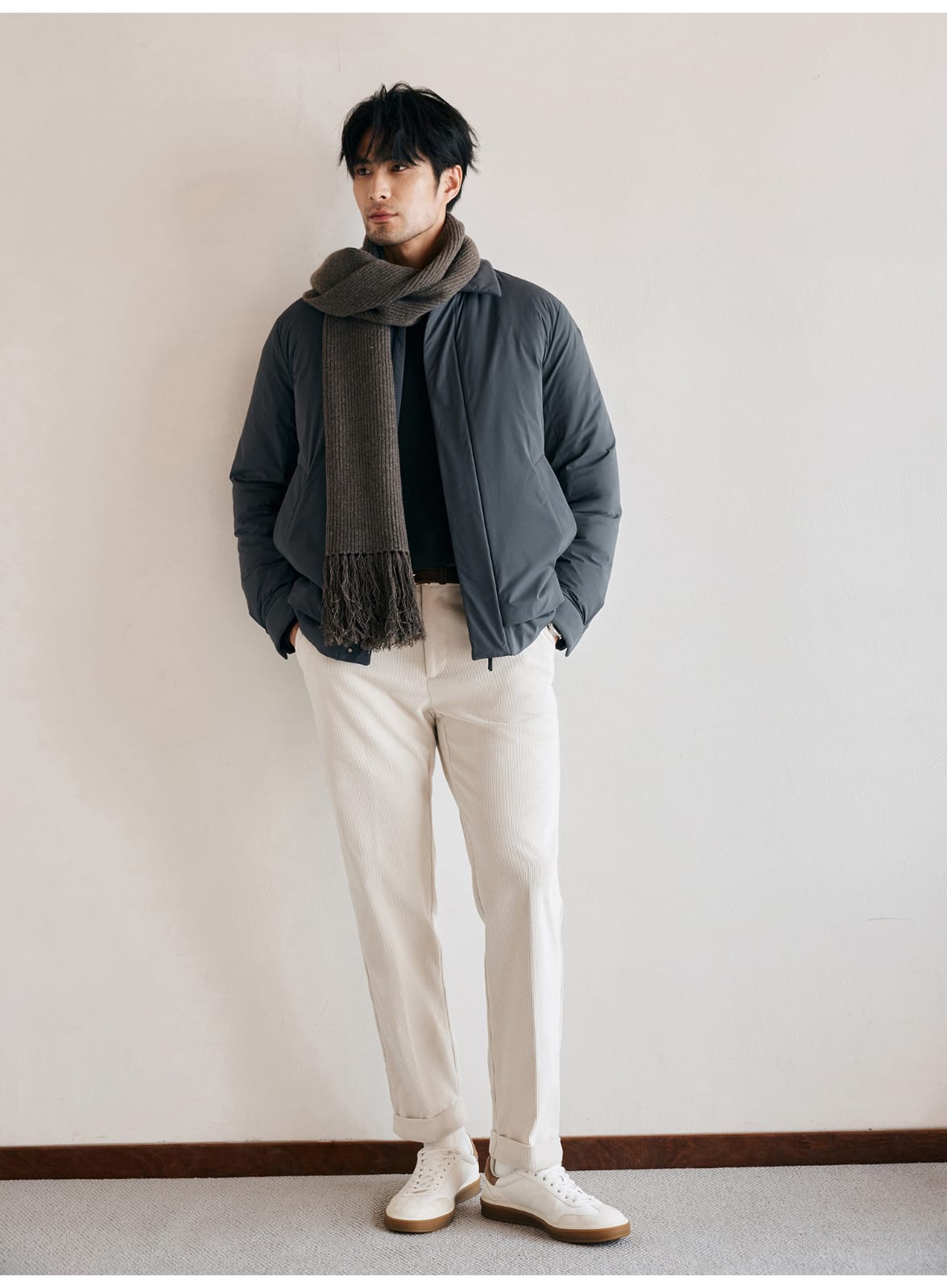 MODERN MINIMALIST LIGHTWEIGHT PADDED GRAY JACKET