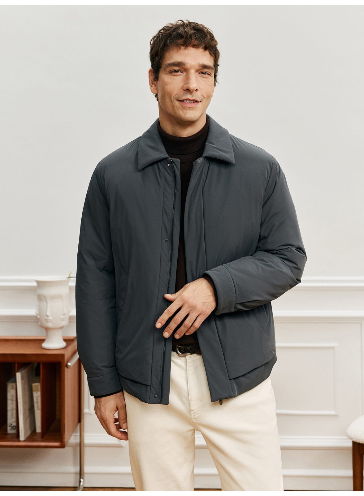 MODERN MINIMALIST LIGHTWEIGHT PADDED GRAY JACKET