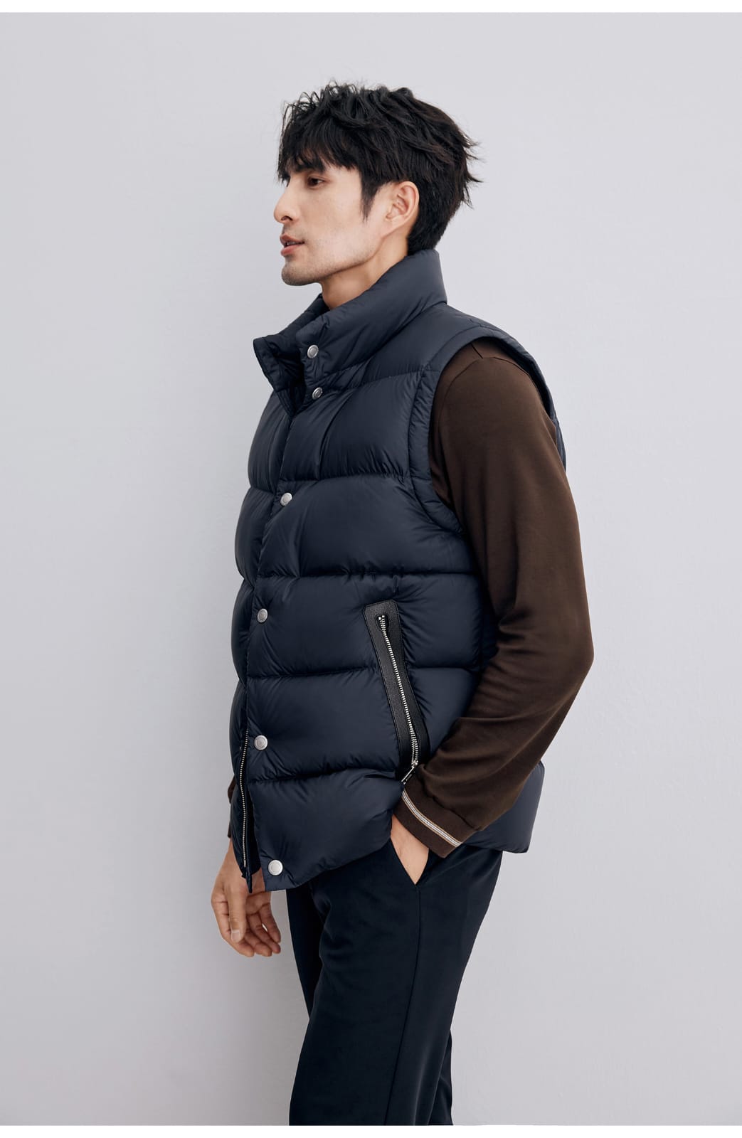 CLASSIC QUILTED DOWN PUFFER VEST