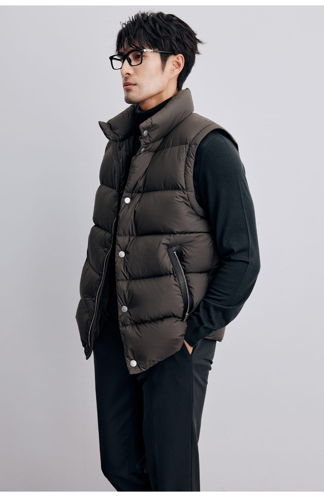 CLASSIC QUILTED DOWN PUFFER VEST