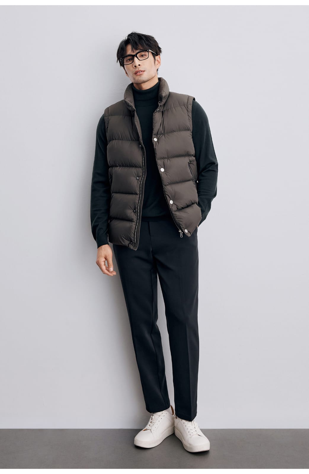 CLASSIC QUILTED DOWN PUFFER VEST