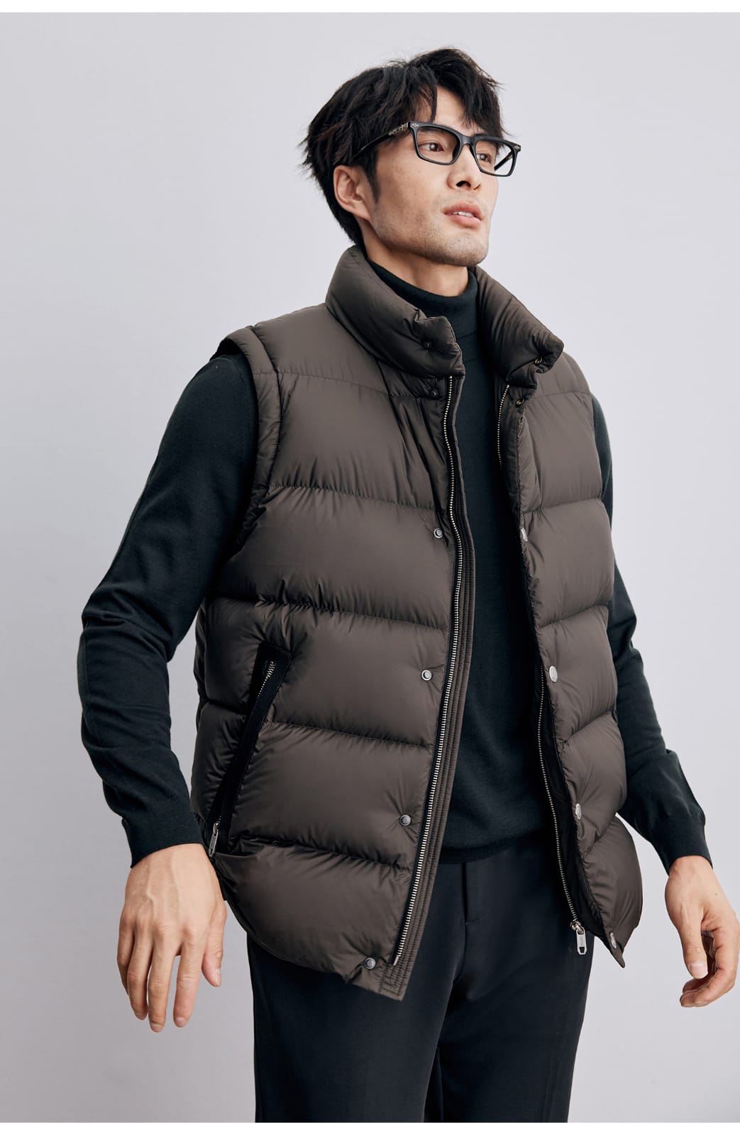 CLASSIC QUILTED DOWN PUFFER VEST