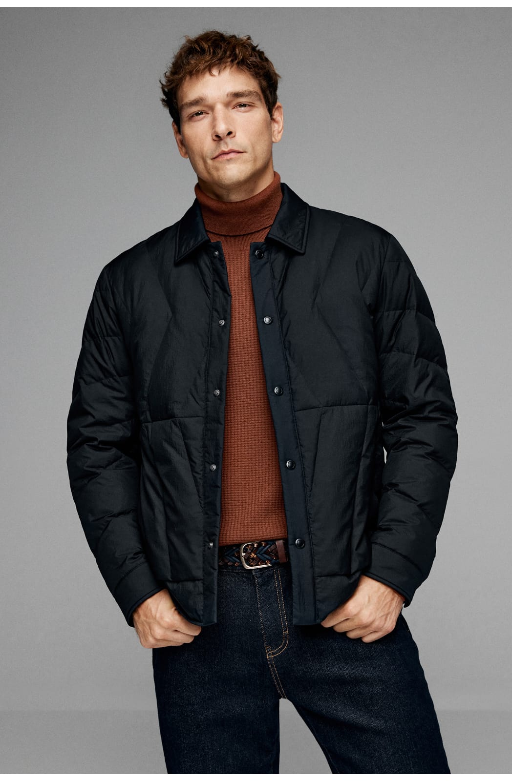 CLASSIC QUILTED LIGHTWEIGHT TURTLENECK LAYER STYLING JACKET