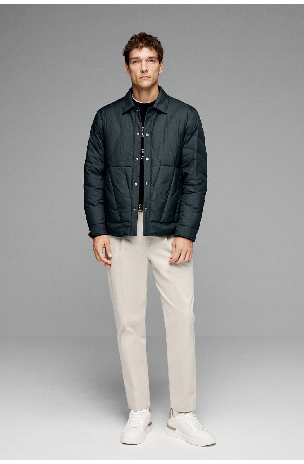 CLASSIC QUILTED LIGHTWEIGHT TURTLENECK LAYER STYLING JACKET