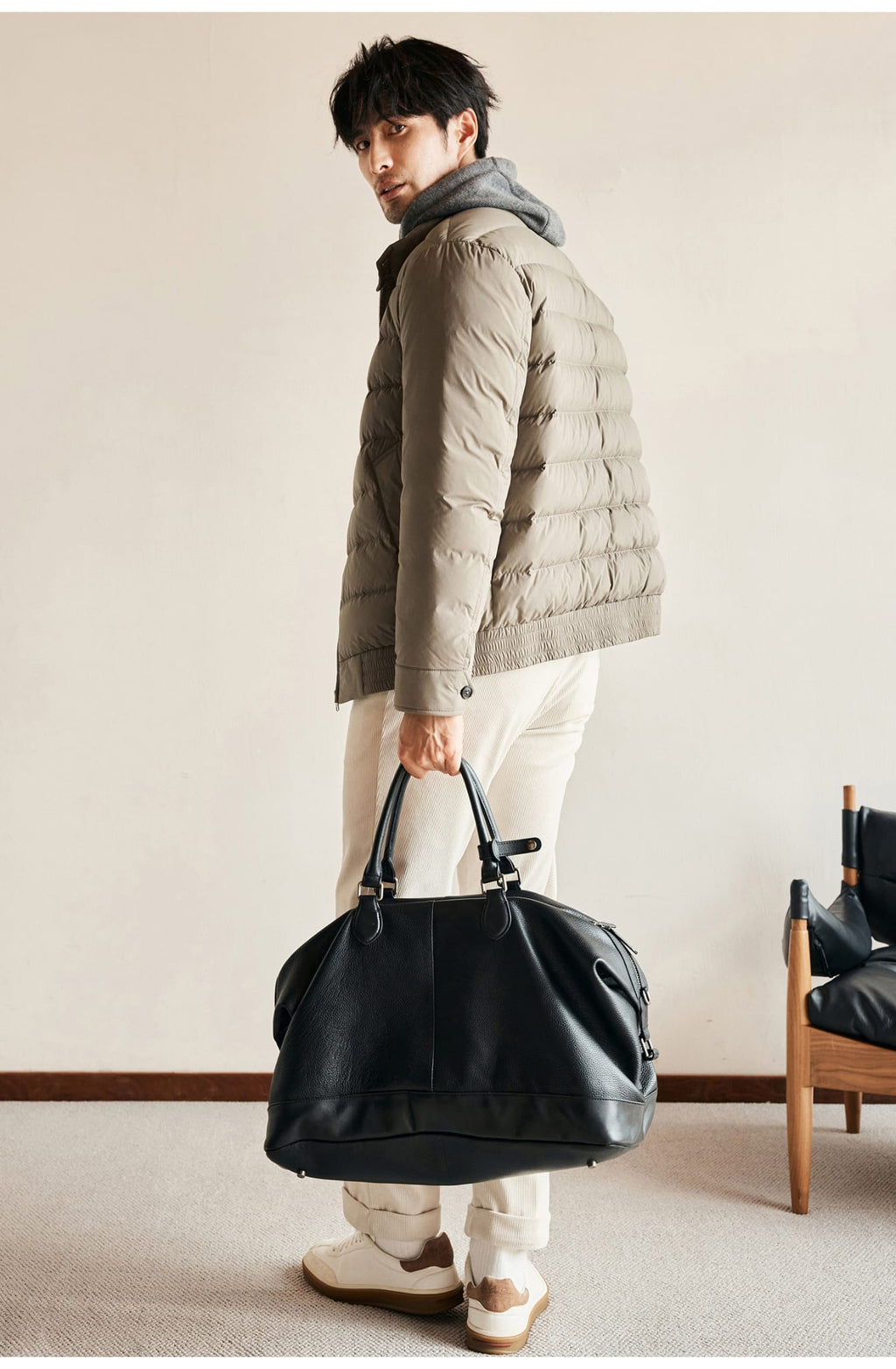 CLASSIC QUILTED DOWN LIGHT BEIGE JACKET