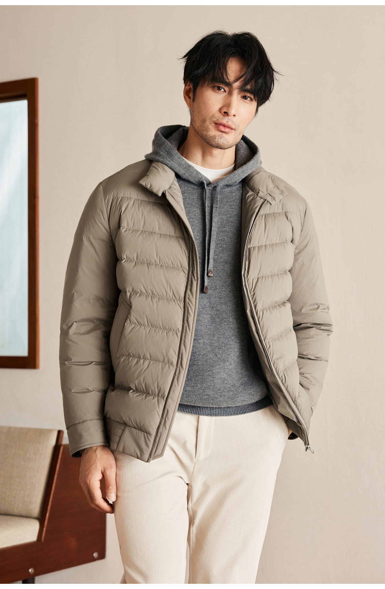 CLASSIC QUILTED DOWN LIGHT BEIGE JACKET