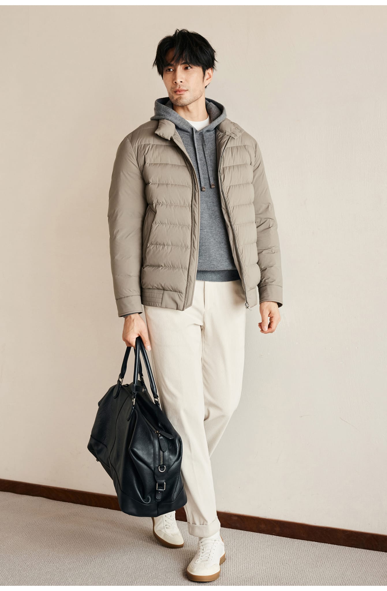 CLASSIC QUILTED DOWN LIGHT BEIGE JACKET