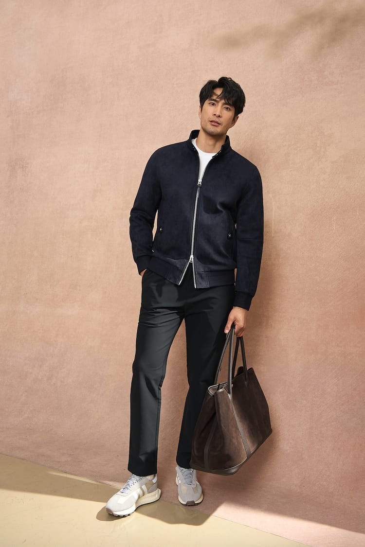 PREMIUM COLLAR & ZIP CLOSURE FAUX SUEDE BOMBER JACKET