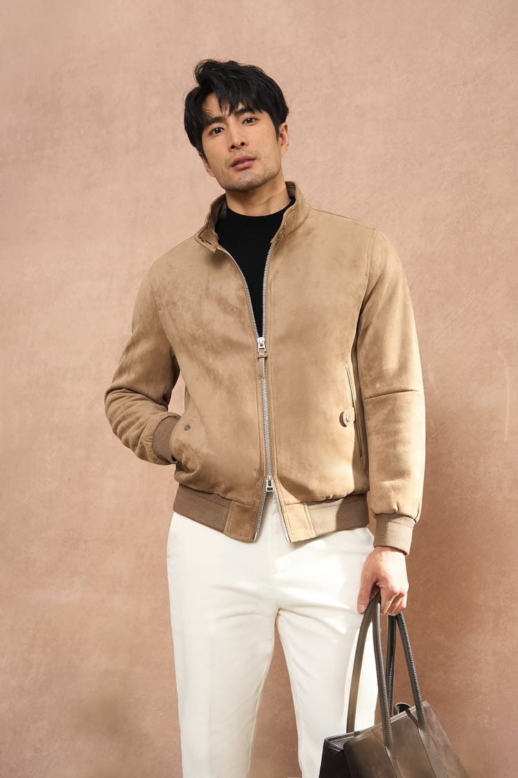 PREMIUM COLLAR & ZIP CLOSURE FAUX SUEDE BOMBER JACKET