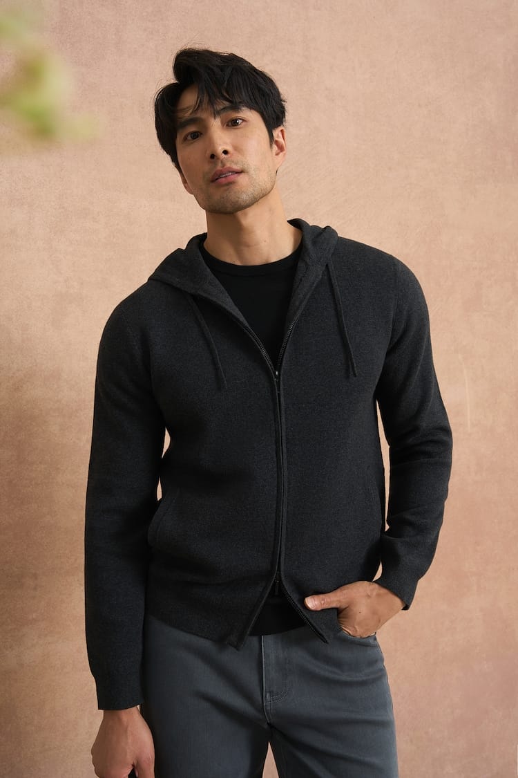 PREMIUM KNIT FULL ZIPPED HOODED SWEATER
