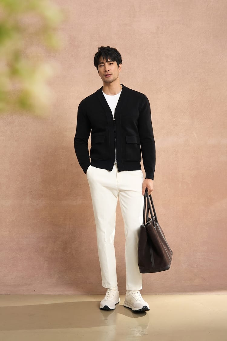 MINIMALIST FULL ZIP KNIT BLACK CARDIGAN